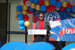 Dr. Jeannetta Hollins welcoming attendees