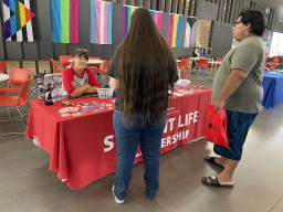 Students visiting booths at Meet and Greet