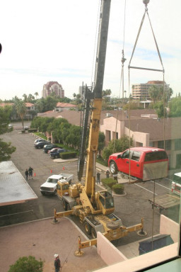 Crane lifting vehicle for the Virtual Incident Command Center