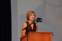 Hall of Fame inductee Jennifer Duff discusses her journey with the audience at the ceremonies.
