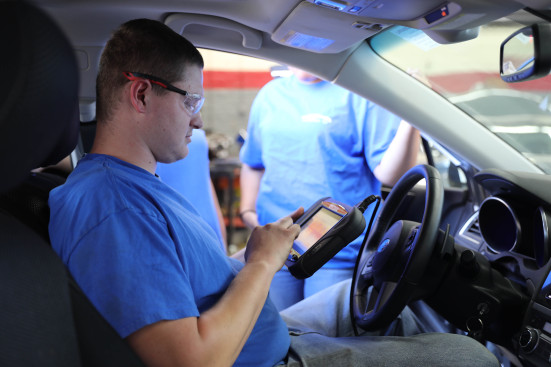 Student using diagnostic tool