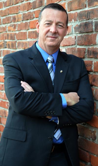 Lyle Jones picture
