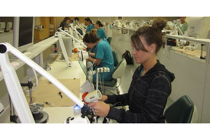 Mesa Community College Dental Hygiene Students Need Patients