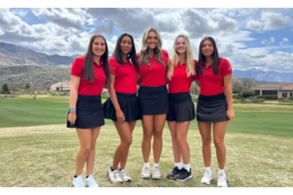 Group photo of MCC's 2024 Women's golf team.