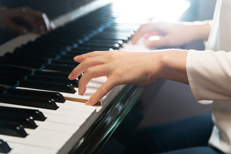 Mesa Community College hosts Rockley Family Foundation instrument sale