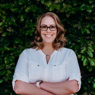 Headshot of Nicole Peterson.